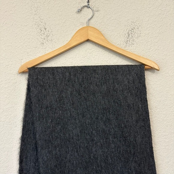 NWT LUCKY BRAND Fringe Knit Scarf in Charcoal Grey 83" x 14.5" - Picture 2 of 7